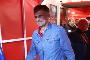 Επιστροφή στου Ρέντη, για την τελική ευθεία