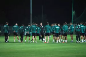 Τριήμερη άδεια από Βιτόρια και στο βάθος... Μπακασέτας!