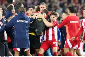 Η ΑΕΚ κατήγγειλε τον Ρέτσο ότι φώναζε στον διαιτητή: «Θα τον γ… τον π… τον Λαμέλα»!