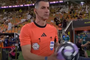 Σφύριξε στη Σαουδική Αραβία με Μπενζεμά και Καντέ ο Σιδηρόπουλος (βίντεο)
