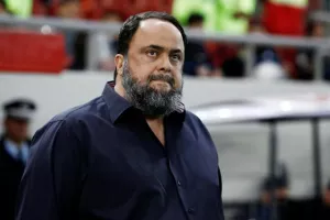 Ο Βαγγέλης Μαρινάκης θα δωρίσει 1.000 φανέλες της Νότιγχαμ σε παιδιά