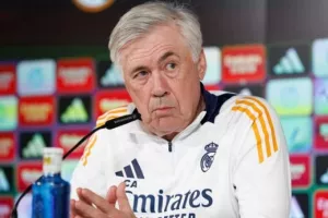 Αντσελότι: "Είμαστε στην ίδια πλευρά με παίκτες και σύλλογο"