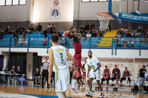 (ΦΩΤΟΣ) ΠΡΟΚΡΙΣΗ για Κεραυνό στο Final-four