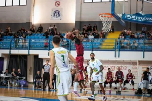 (ΦΩΤΟΣ) ΠΡΟΚΡΙΣΗ για Κεραυνό στο Final-four