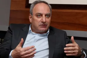 Στέφανος για την επίθεση: "Η ακροδεξιά δεν είναι κάτι γενικό και αόριστο, είναι εδώ και αναπτύσσεται"