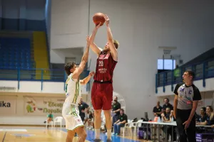 Έκανε το 1-0 η ΑΕΚ επί του Κεραυνού (Φώτος)