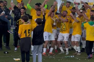 (ΦΩΤΟΣ) H απονομή στην πρωταθλήτρια