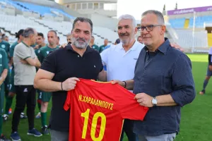(Φώτος) Σε… δράση οι παλαίμαχοι 
