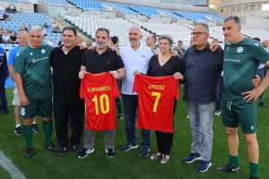 (Φώτος) Σε… δράση οι παλαίμαχοι 