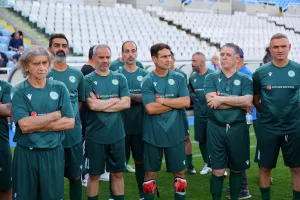 (Φώτος) Σε… δράση οι παλαίμαχοι 