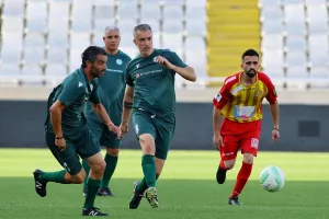 (Φώτος) Σε… δράση οι παλαίμαχοι 