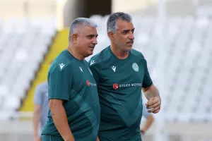 Τίμησαν τον πατέρα τους 