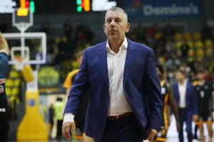 Ανακοίνωσε Παπαθεοδώρου διετίας