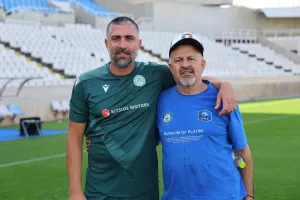 (Φώτος) Σε… δράση οι παλαίμαχοι 