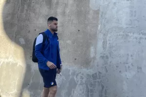 Παίζει; (ΑΠΟΕΛ)