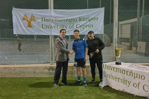 Άνοιξαν οι σαμπάνιες τίτλου!