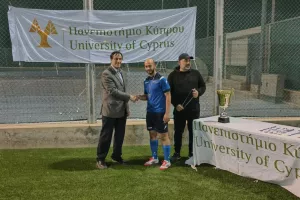 Άνοιξαν οι σαμπάνιες τίτλου!