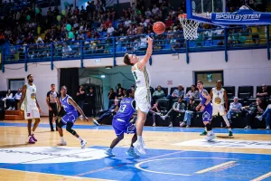 (Φώτος) Πρώτη νίκη της ΑΕΚ επί της Ανόρθωσης  
