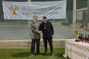 Άνοιξαν οι σαμπάνιες τίτλου!