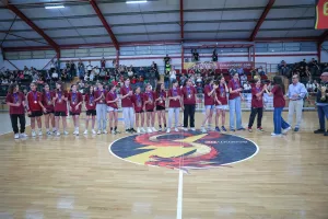 (Βίντεο/Φώτος) Χειροκρότησαν τις πρωταθλήτριες Κ14 και Κ18