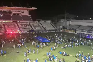 (Βίντεο/Φώτος Kerkida) Τα ΠΑΝΤΑ από το πάρτι στο ΠΑΠ 