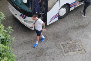 (Φώτος Kerkida) Η άφιξη Ομόνοιας και Απόλλων 