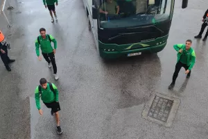 (Φώτος Kerkida) Η άφιξη Ομόνοιας και Απόλλων 