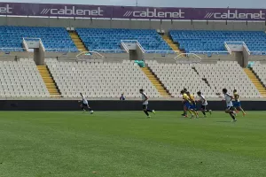 Το ΑΠΟΕΛ κατέκτησε το Super Cup Κ-16 (Φώτος) 