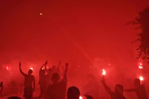 (Βίντεο Kerkida) Έκαναν... τη νύχτα μέρα οι Παραλιμνίτες! 