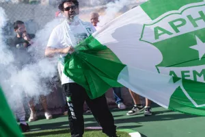 (ΦΩΤΟΣ) Με κόσμο στην προπόνηση, πριν την Πάφο!