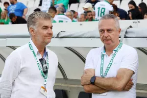 Η επιστροφή Σίμου φωτογραφίζει...εξελίξεις