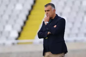 Κάτι...λέει
