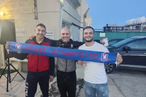 "Είδαμε κόσμο να δακρύζει, μικρά παιδάκια να τρέχουν για μια φανέλα..."