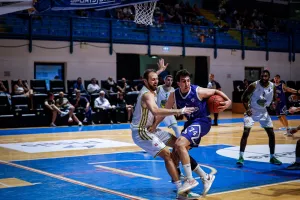 Στον τελικό με Κεραυνό η ΑΕΚ (Φώτος) 