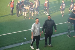 "Είδαμε κόσμο να δακρύζει, μικρά παιδάκια να τρέχουν για μια φανέλα..."