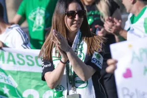 (ΦΩΤΟΣ) Με κόσμο στην προπόνηση, πριν την Πάφο!