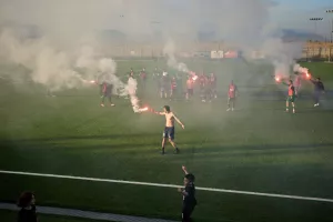 "Είδαμε κόσμο να δακρύζει, μικρά παιδάκια να τρέχουν για μια φανέλα..."