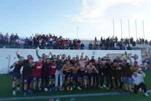 "Είδαμε κόσμο να δακρύζει, μικρά παιδάκια να τρέχουν για μια φανέλα..."