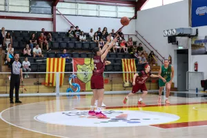 Πρωταθλητής στους Κ16 Γυναικών ο Κεραυνός (φώτος)