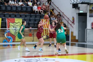 Πρωταθλητής στους Κ16 Γυναικών ο Κεραυνός (φώτος)