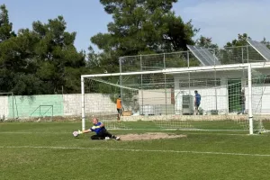 "Το άλλο Σάββατο, παππούδες, γιαγιάδες, γυναικόπαιδα, άντρες από όλη την επαρχία" (Φώτος)