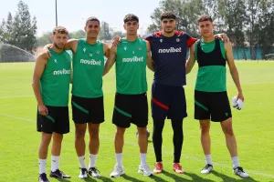 ΚΛΙΚΣ πριν απ' το "αιώνιο"