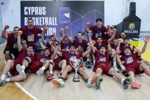 (Φώτος) Πρωταθλητής ο Κεραυνός Κ18