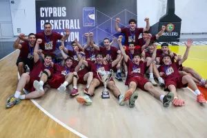 (Φώτος) Πρωταθλητής ο Κεραυνός Κ18