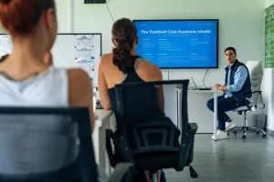 Επισκέφθηκαν την Πάφος FC εκπρόσωποι του Center for Social Innovation
