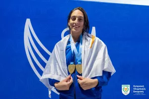Υπόκλιση στη "χρυσή" Κάλια Αντωνίου!