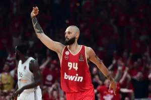 Ολυμπιακός: Μέσα ο Φουρνιέ στο Game 4 με Ρεάλ!