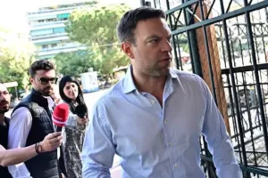 Ποινή φυλάκισης 30 μηνών με 3ετή αναστολή και πρόστιμο 50.000 ευρώ στον Κασσελάκη για το πόθεν έσχες