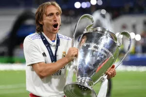 Το εκπληκτικό πρωτοσέλιδο της Marca για τον Μόντριτς: «Μας λείπεις ήδη...» 
