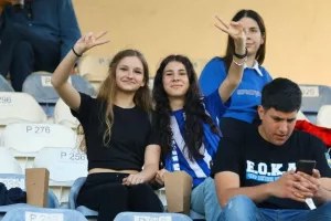  ΔΙΠΛΟ και... ελπίζει σε παραμονή! (Φώτος)